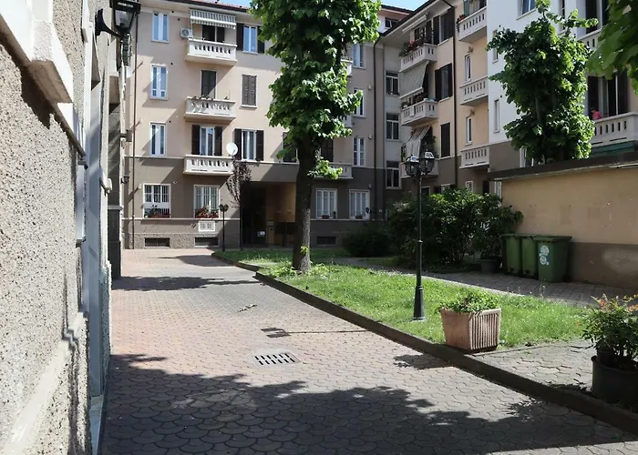 Paki Home Nel Cuore Dei Navigli Di